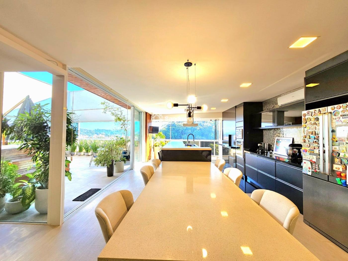 Cobertura, 3 quartos, 247 m² - Foto 3