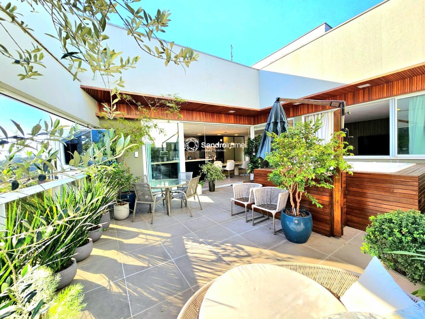 Cobertura, 3 quartos, 247 m² - Foto 25